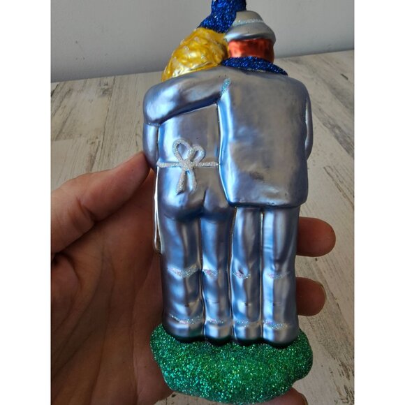 Patricia breen just married couple ornament wedding flowers Xmas tree glitter - Picture 6 of 8